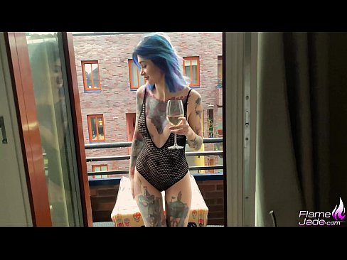 ❤️ 탁 트인 하늘 아래에서 꿀꺽 꿀꺽 빨고 열정적으로 빌어 먹을 엄청난 소녀 ☑ 항문 비디오 ko.libporno.ru에서 ❌️